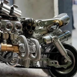 Desperate Pursuit Motorcycle 3D DIY Metal Assembly Model Creative Ornament