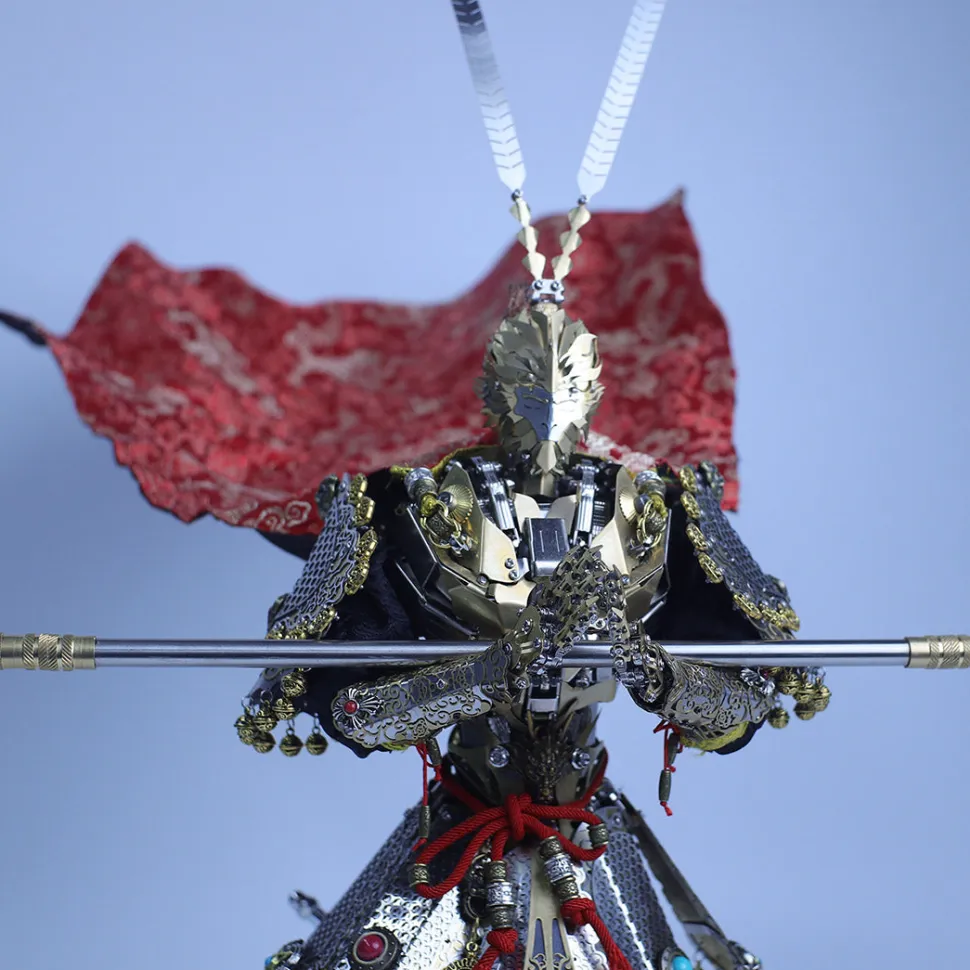 3D Metal Monkey King Sun Wukong Mecha Model Kit, DIY Assembly Collectible Figure with Cloak and Staff, Articulated Desktop Display for Adults (2600+PCS)