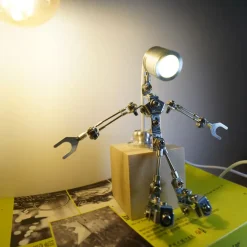 3D Metal Steampunk Sparkling Silver Mechanical Lamp Model
