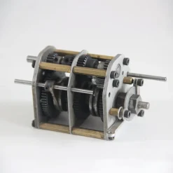 Four Gear Box Assembly DIY Modified Accessories for Methanol Engine RC Car Model (3 Forward Gears and 1 Reverse Gears)