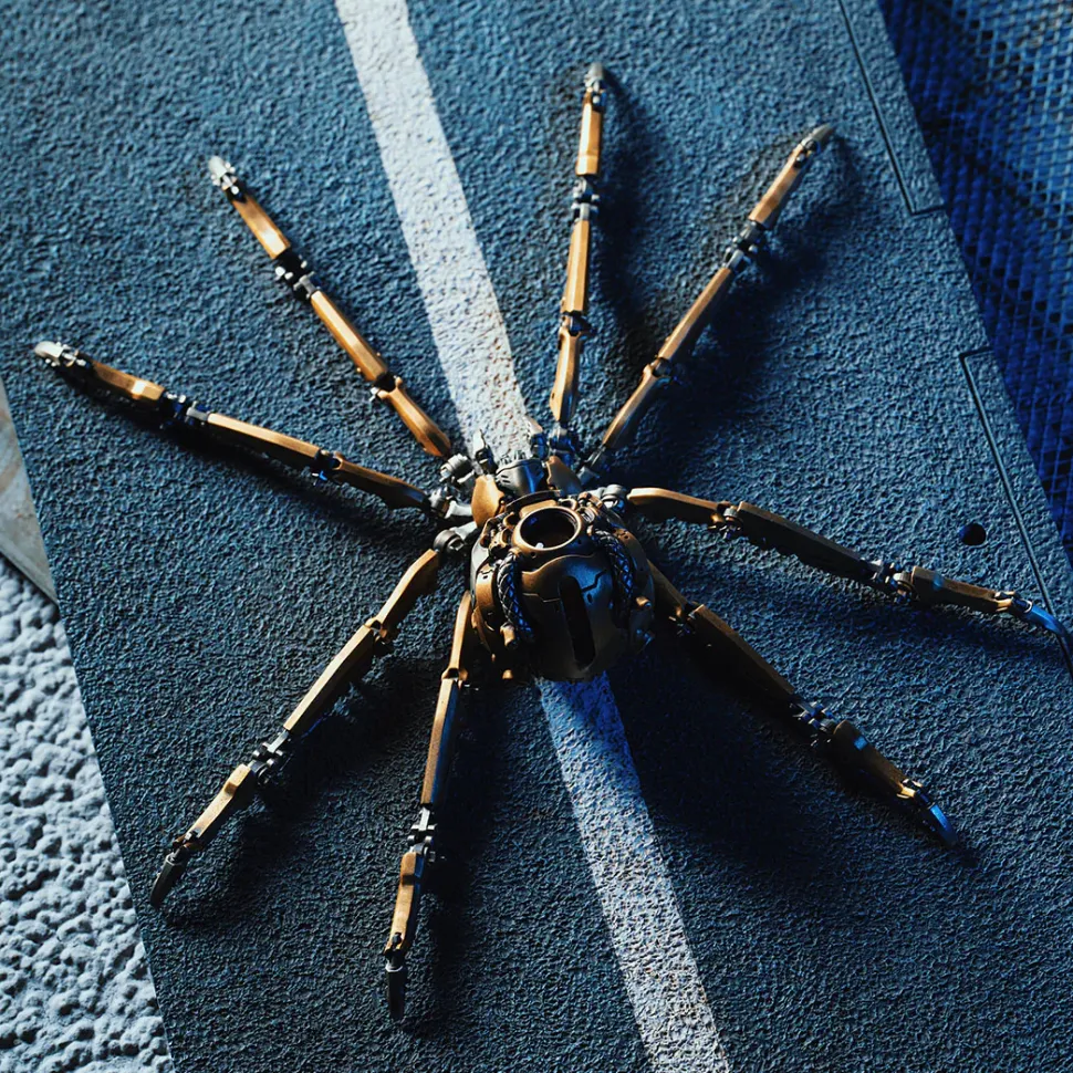 Mechanical Widow Spider Model with Movable Joints High-end Gift for Him