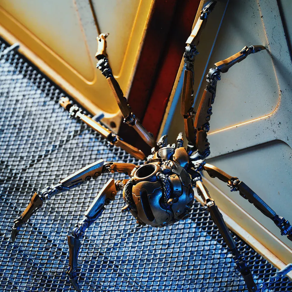 Mechanical Widow Spider Model with Movable Joints High-end Gift for Him