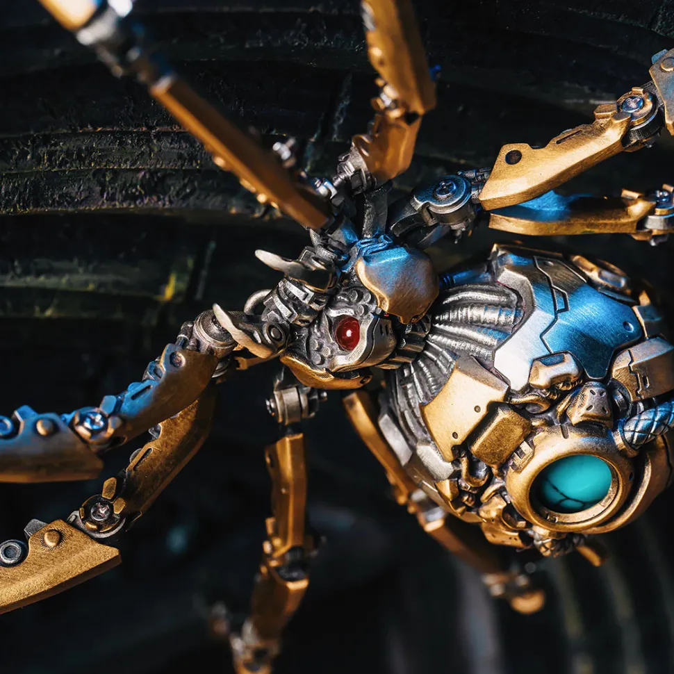 Mechanical Widow Spider Model with Movable Joints High-end Gift for Him