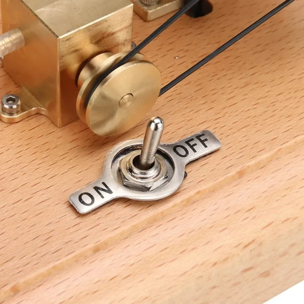 M18 Premium Stirling Engine Model – Water-Cooled Miniature Gasoline Motor with Gear Pump & Water Tank