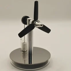 Two-blade Propeller Swashplate Low-Temperature Stirling Engine Model